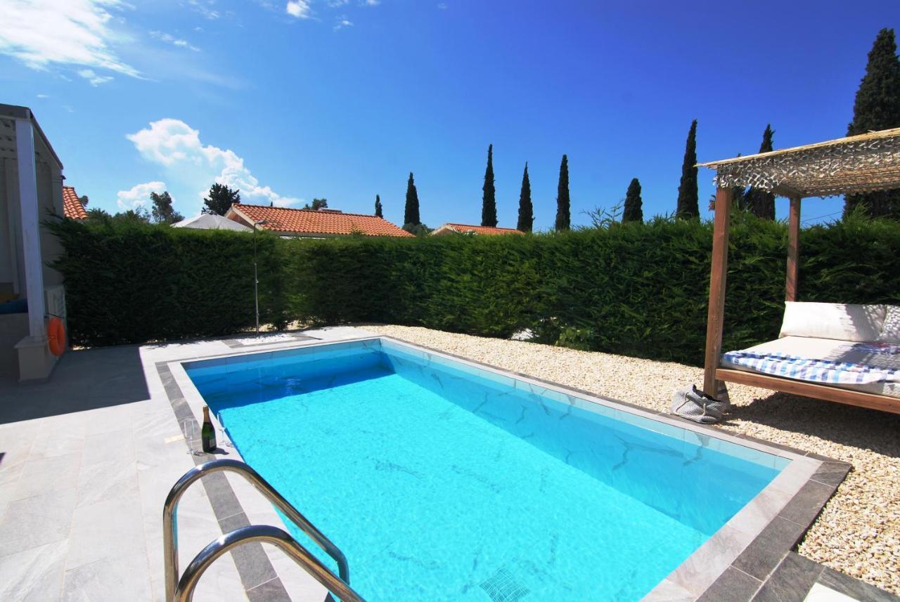 Cypress Garden Villas Svoronata Exterior photo