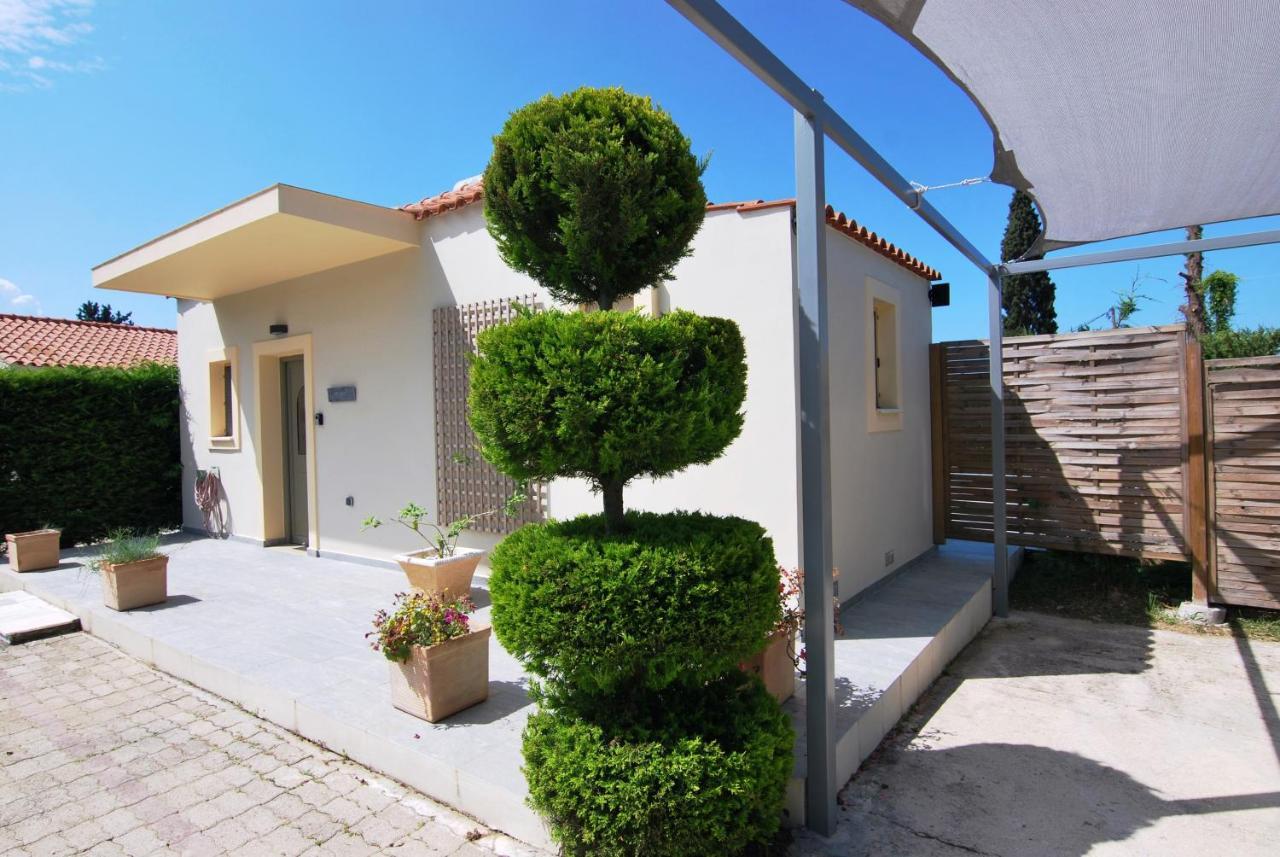 Cypress Garden Villas Svoronata Exterior photo