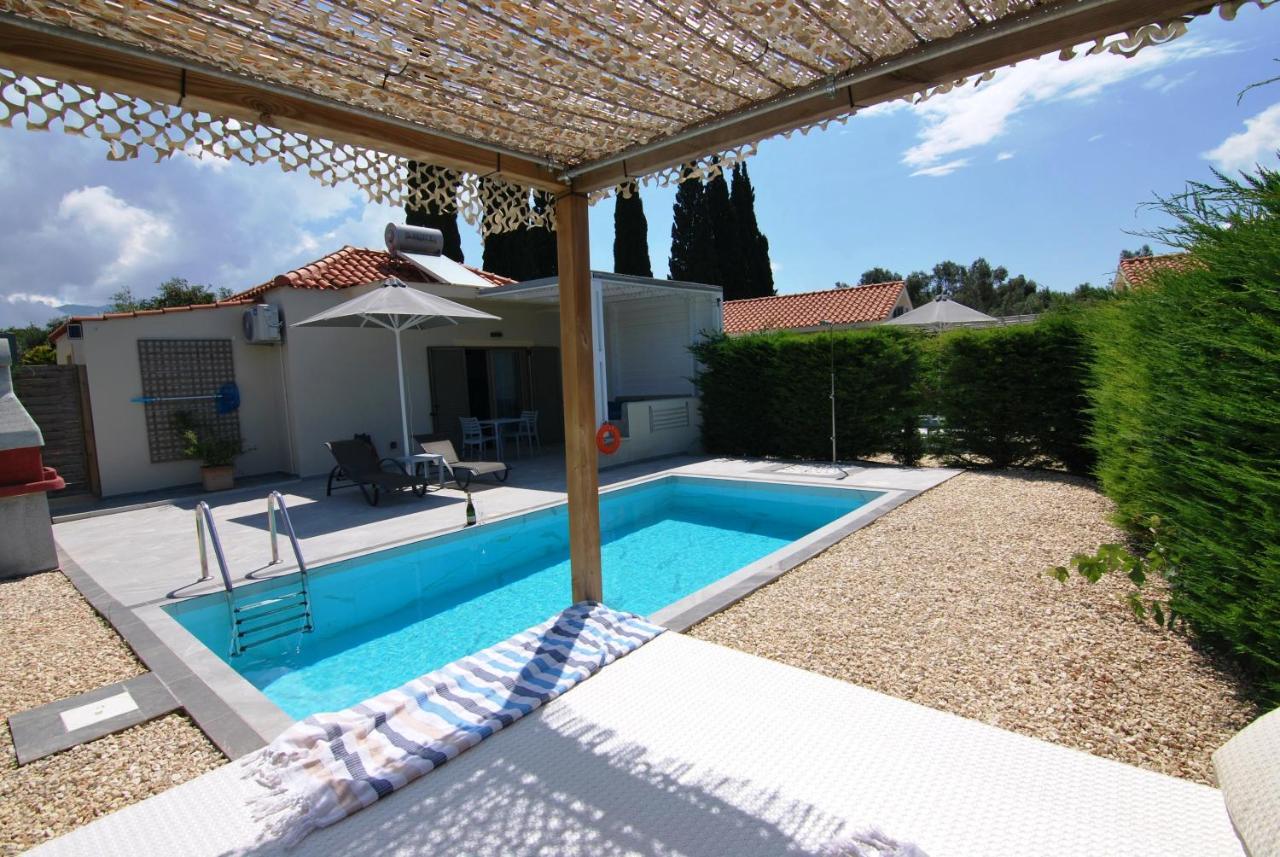 Cypress Garden Villas Svoronata Exterior photo